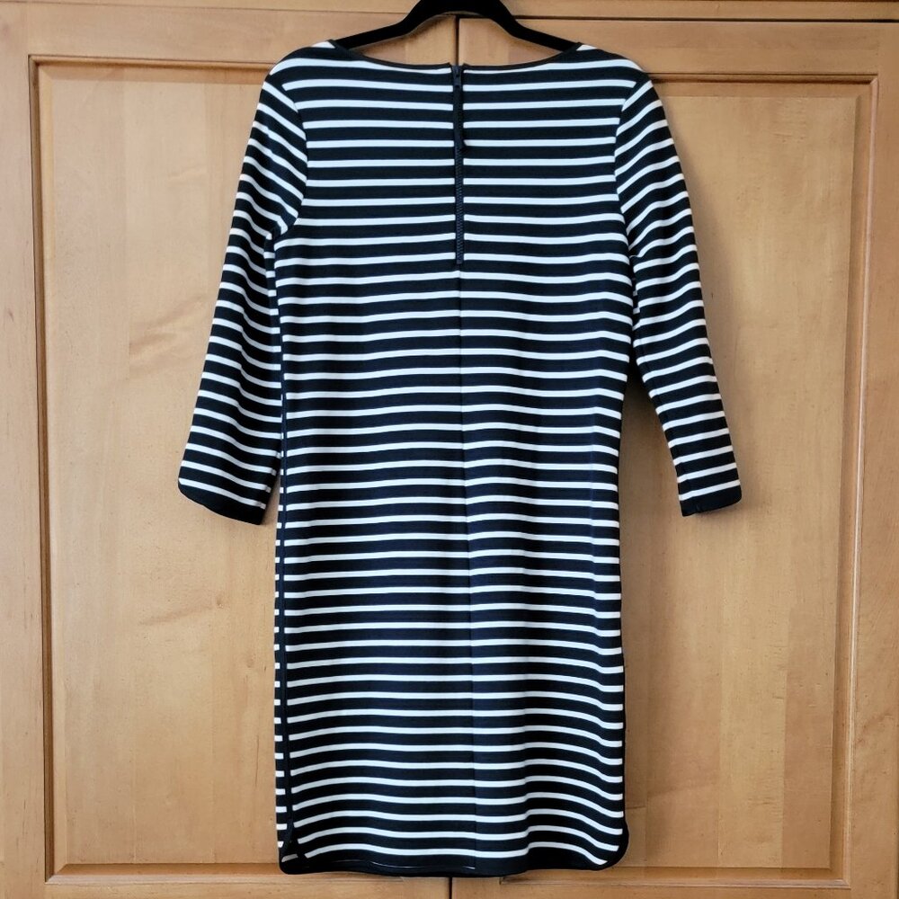 Lands' End Navy/White Nautical Stripe Ponte Shift Dress With Pockets - 8 - Picture 2 of 8